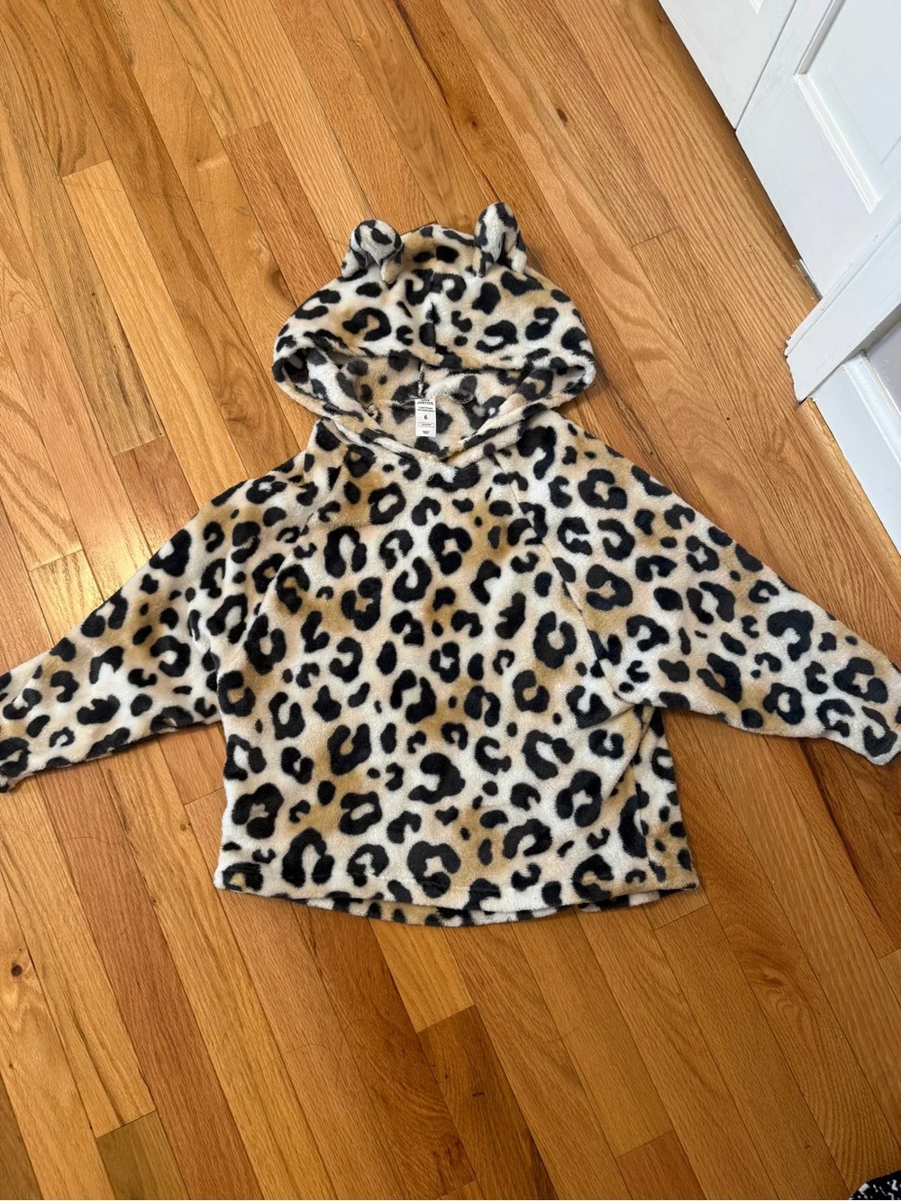 Justice Kids Leopard Hooded Fleece Pullover - Cream & Black